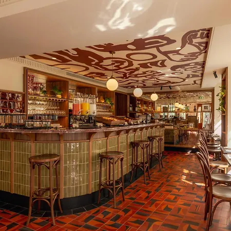 Salvia 4* Paris